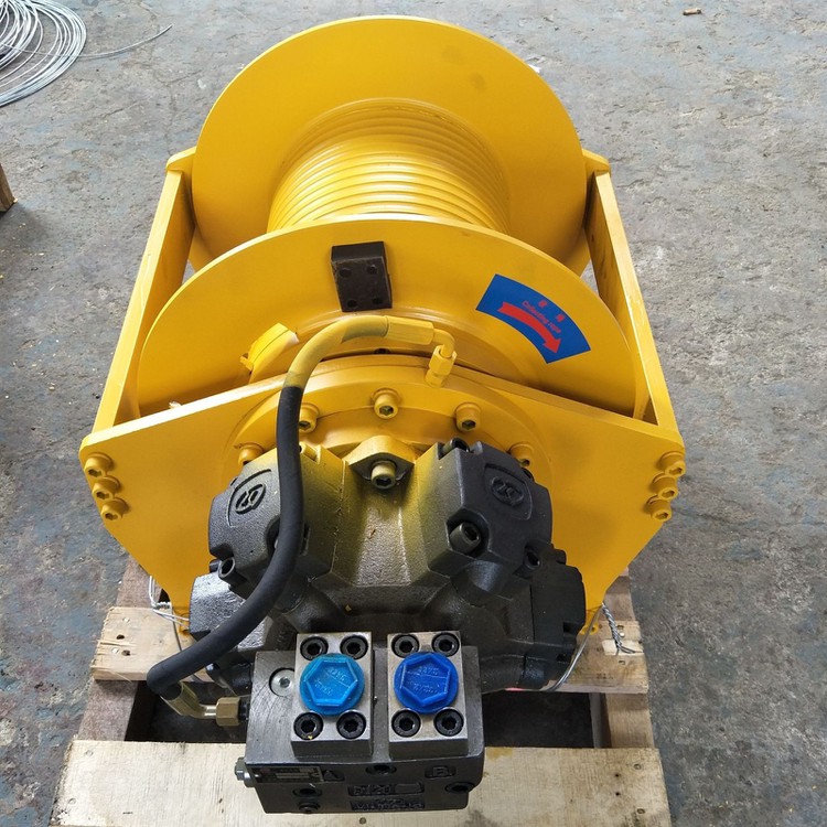 winch detailed winch detailed